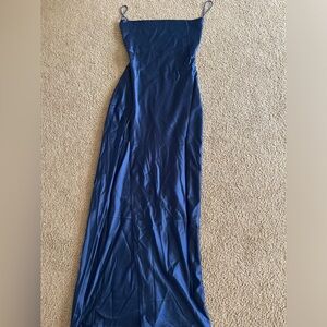 US Medium BabyBoo Misha Maxi Dress in Navy!